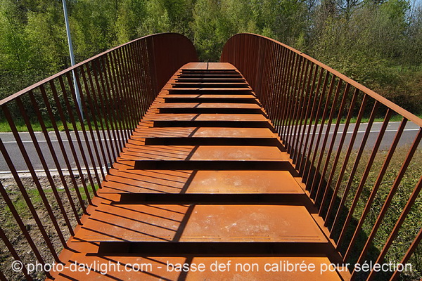 passerelle de Farciennes

Farciennes footbridge